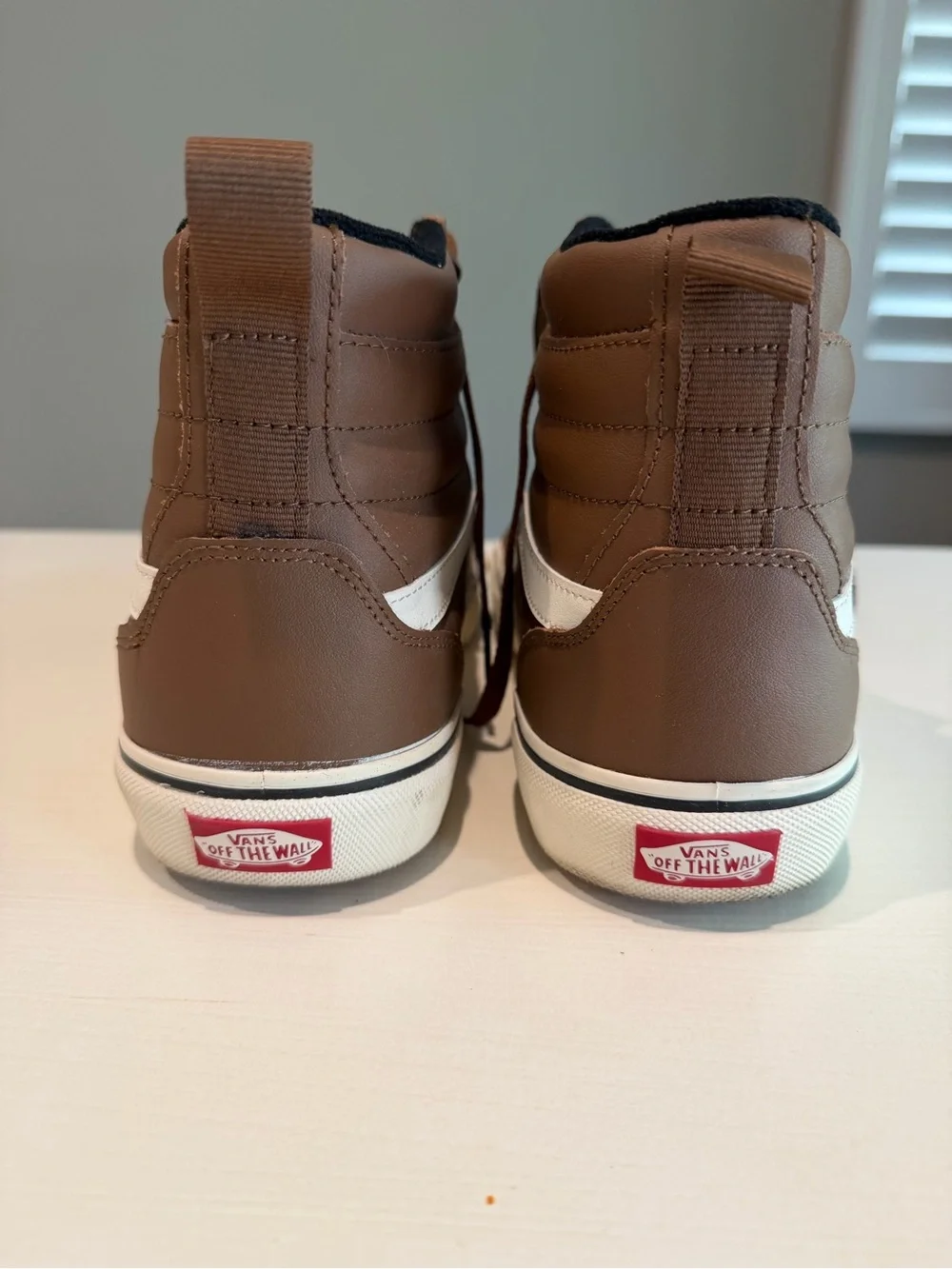 Vans Men’s Brown Leather High Top Sneakers Size 10.5